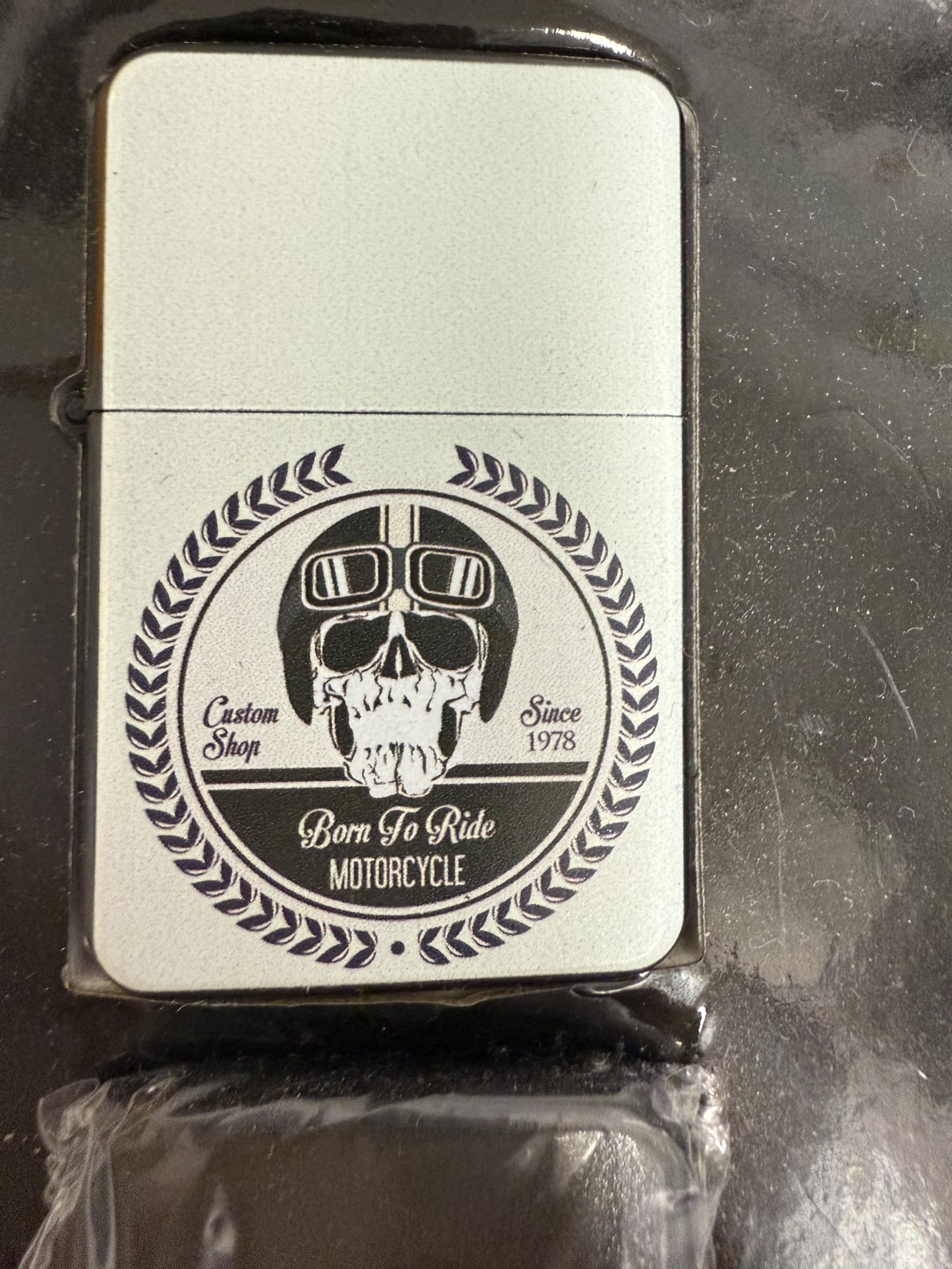 Briquet à Essence Rechargeable, Collection de Casino et Jeux, Style Vintage, Noir et Blanc